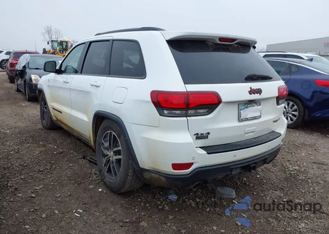 2017 Jeep Grand Cherokee Trailhawk 4X4 z USA, uszkodzony, nr VIN 1C4RJFLG4HC843239